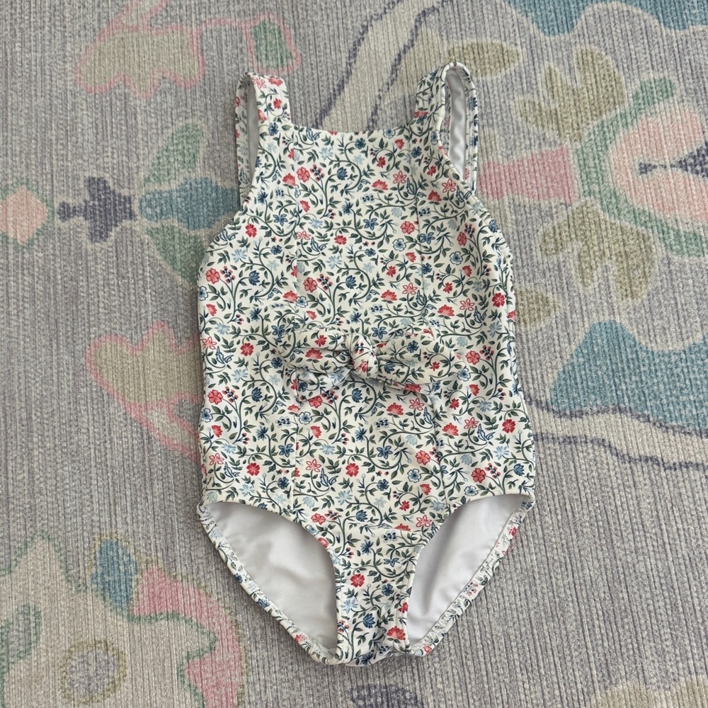 Minnow Swimsuit size 1